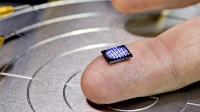 chip terkecil di dunia